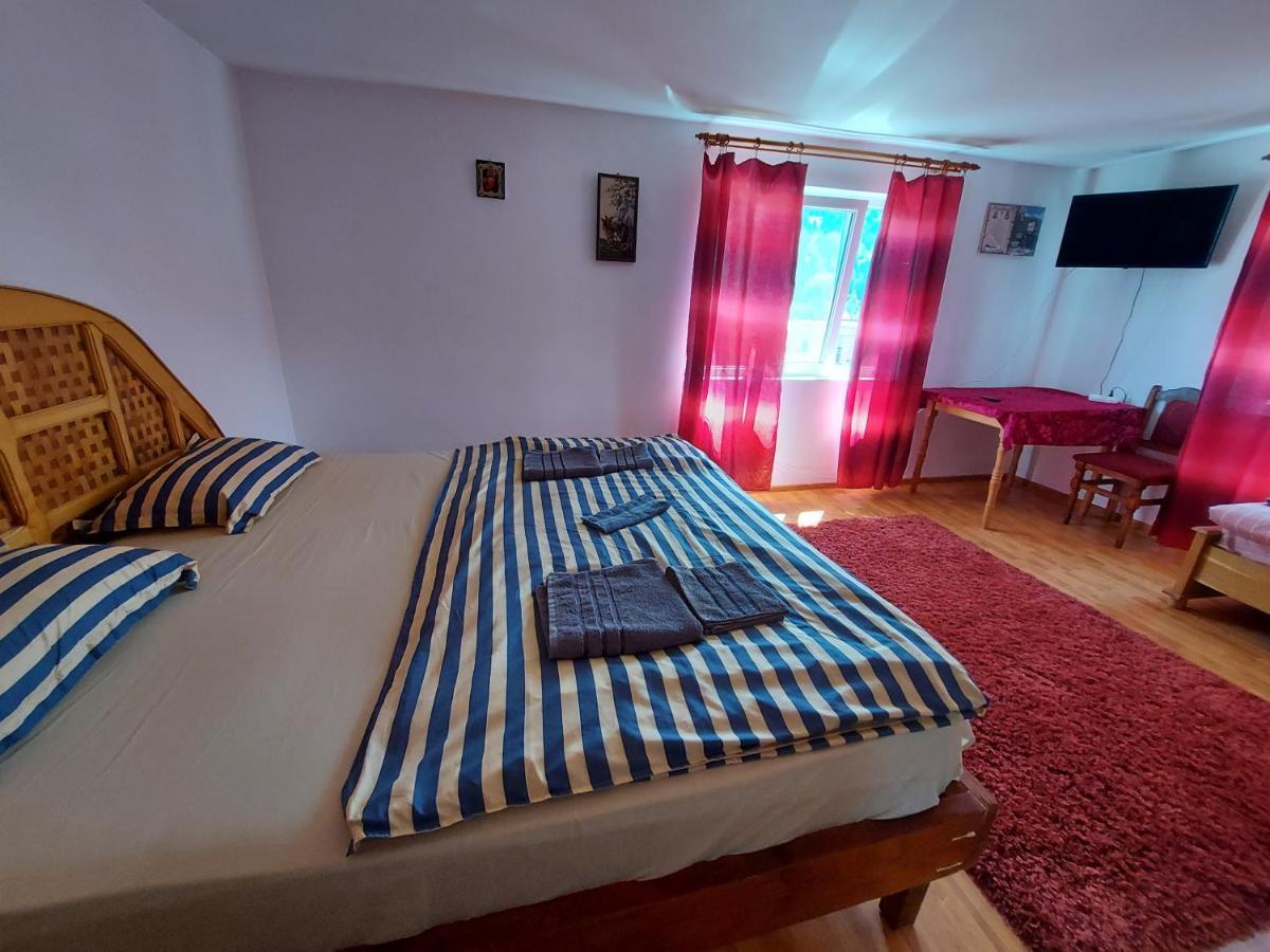 Pensiunea Boca Voroneț Extérieur photo