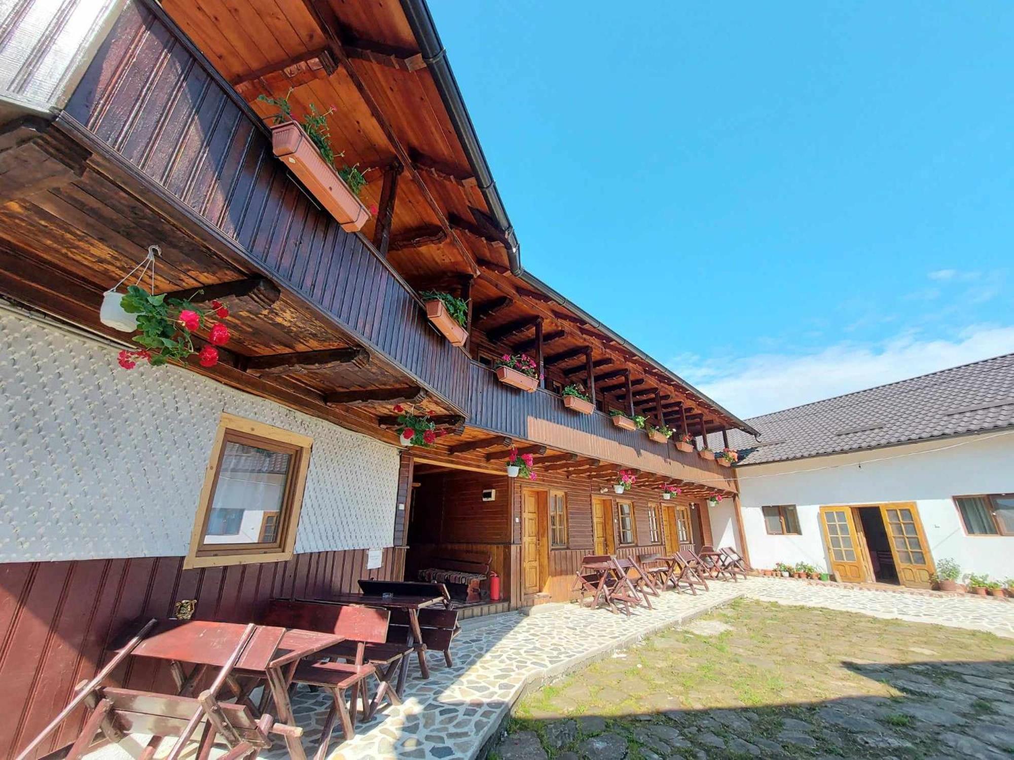Pensiunea Boca Voroneț Extérieur photo
